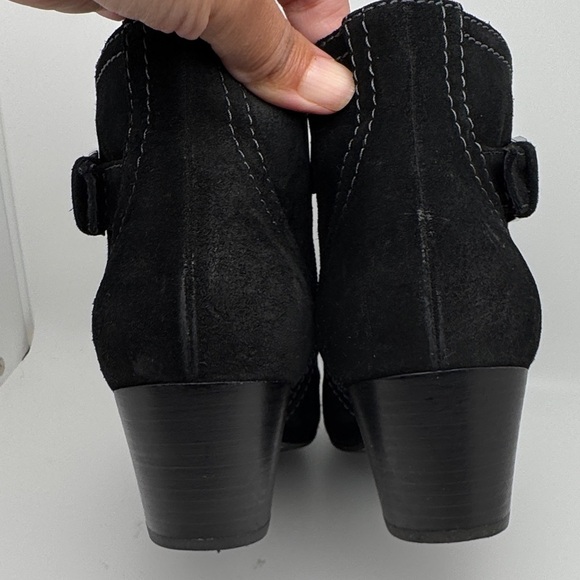 Aquatalia Black Suede Semi Pointed Zip Closure Ankle Booties Boots Size 8.5 - Picture 9 of 16